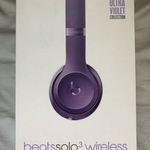 Beats solo 3 wiresless headphones : ultra violet